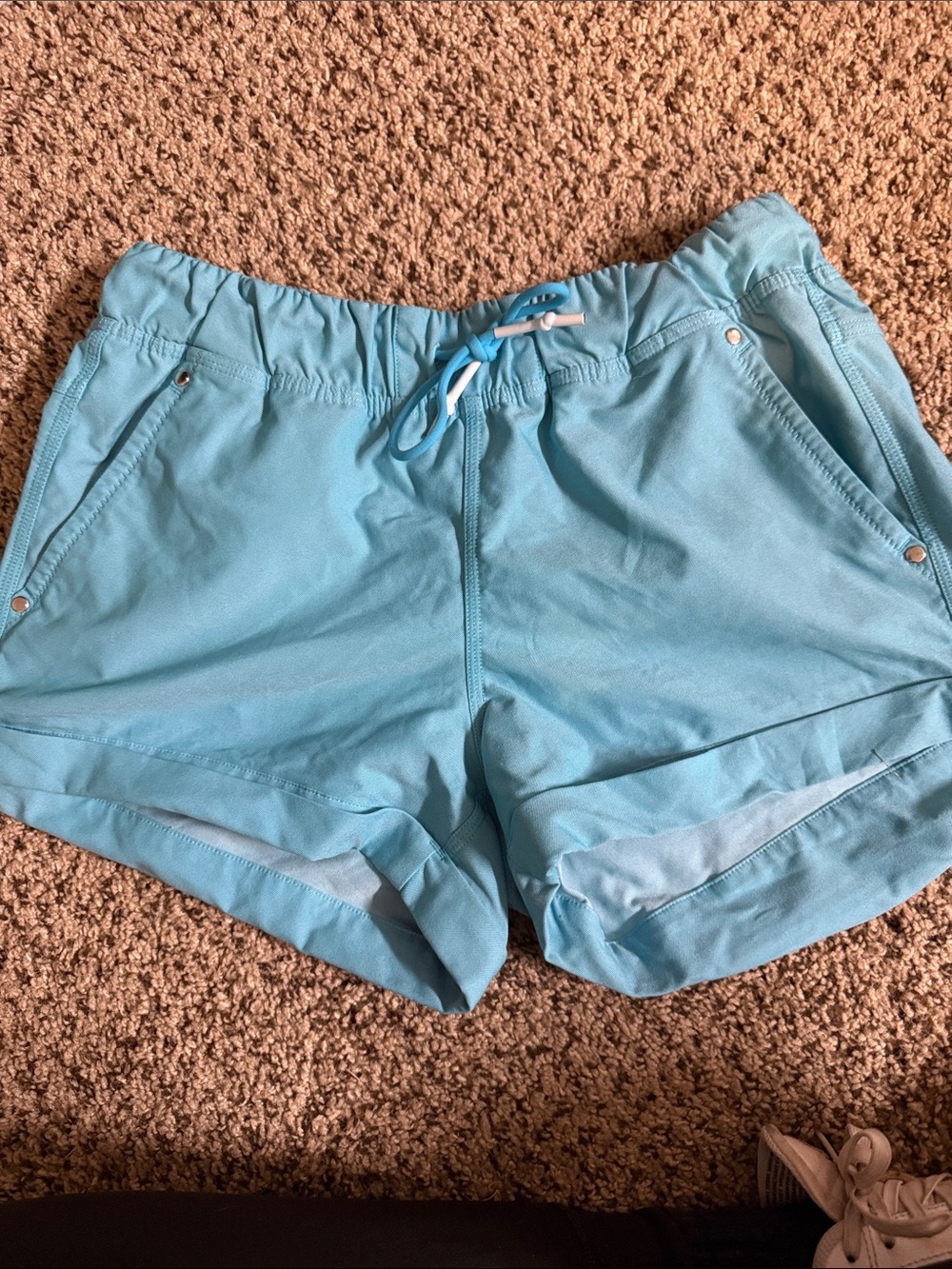 Lululemon Spring Break Away Shorts Aqua Blue Size 6